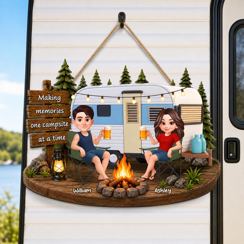 Couple Camping Making Memories - Personalized Wood Sign - Gift For Couple, Campers, Outdoor Campsite Decor